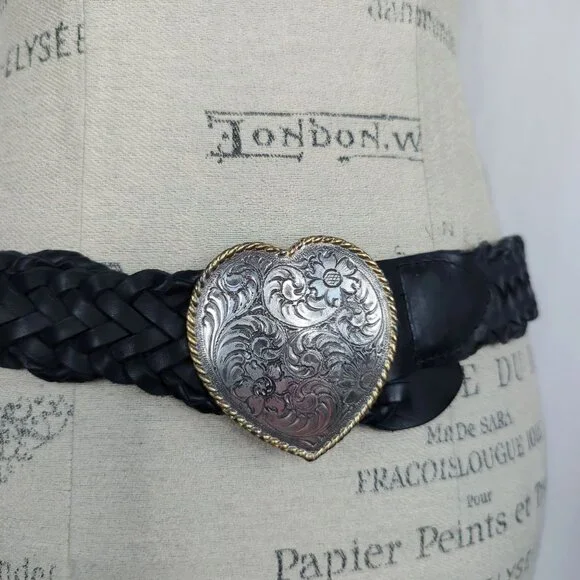 Vintage Heart Conch Belt Small Black Weave Leather